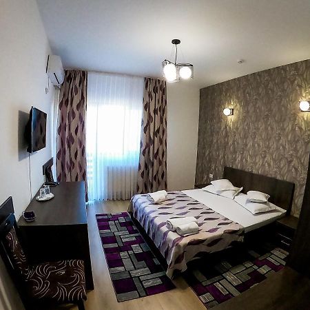 Motel Infinit Târgu Jiu Exterior foto